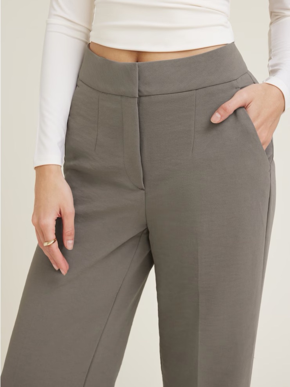 NWT Dynamite Yasmin Airflow Straight Leg Pants - Size 4 - Picture 2 of 9